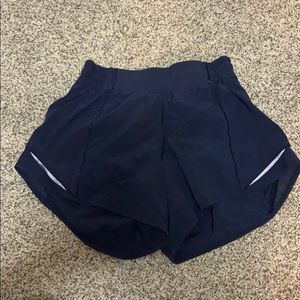 Lululemon Hotty Hot Short
